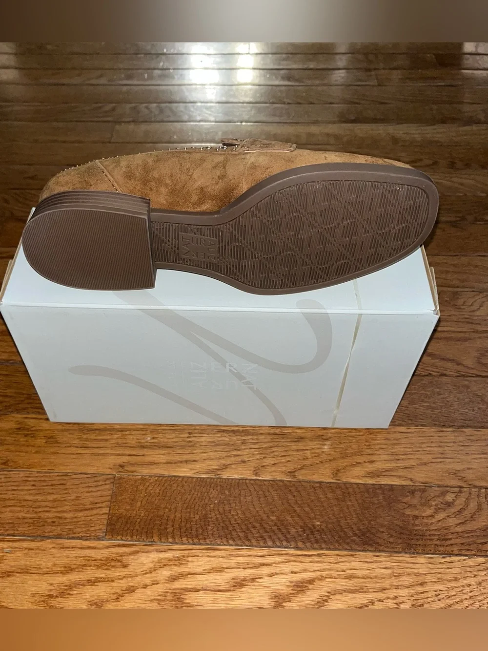 27 EDIT Naturalizer Haven 2 Penny Loafers Dark Chestnut Suede Women’s 8